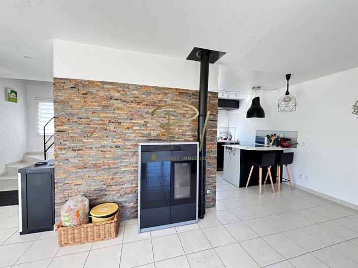 Image No.13-3 Bed House for sale