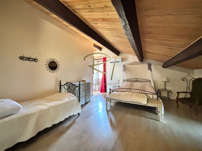 Image No.11-5 Bed House for sale