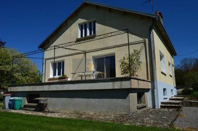 1 - Villegusien-le-Lac, Maison