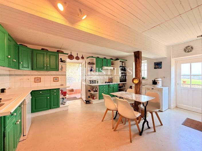 Image No.14-5 Bed House for sale