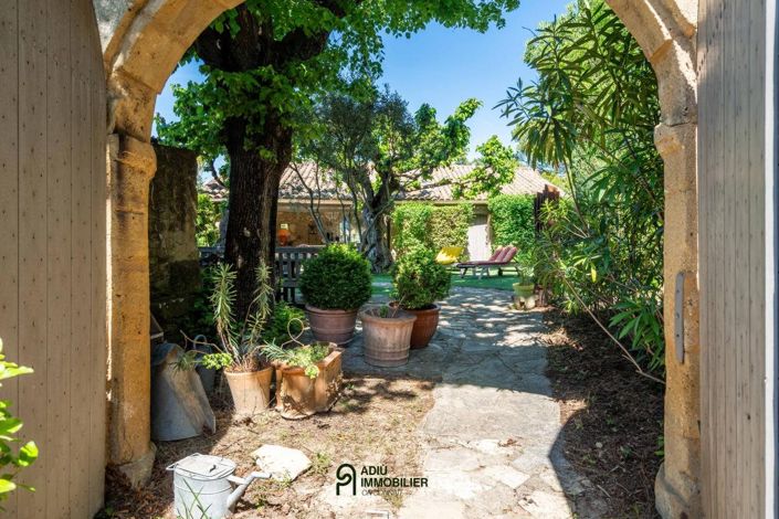 Image No.28-6 Bed House for sale