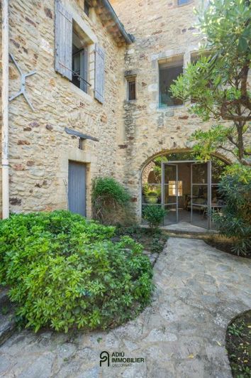 Image No.32-6 Bed House for sale