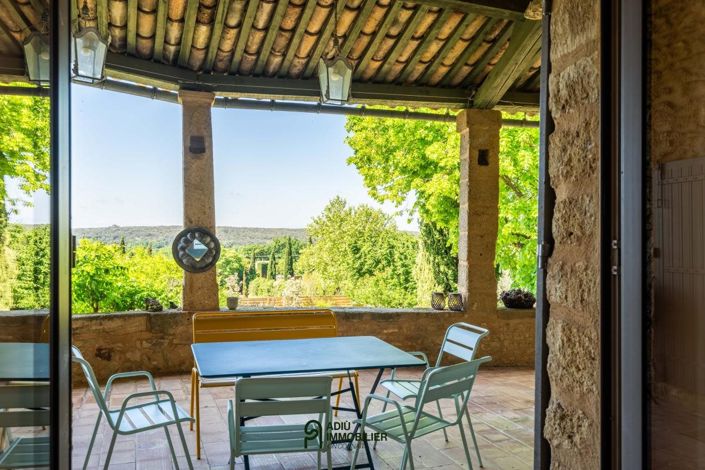 Image No.5-6 Bed House for sale