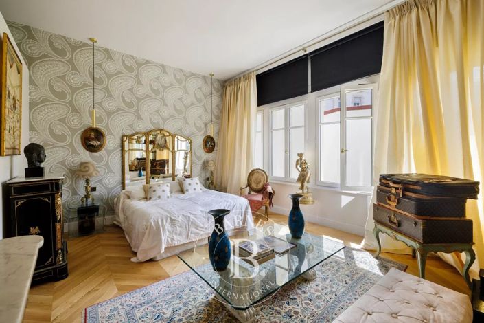 Image No.14-3 Bed Apartment for sale