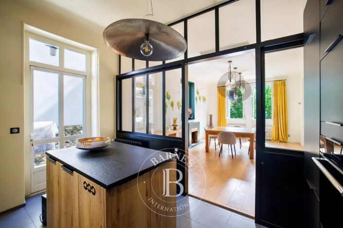 Image No.14-5 Bed House for sale