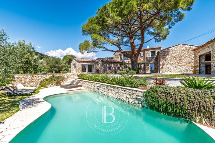 Image No.19-4 Bed House for sale