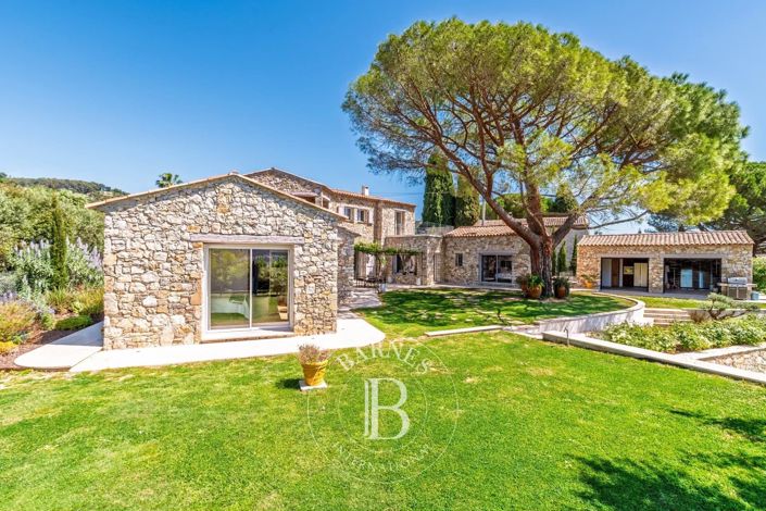 Image No.20-4 Bed House for sale