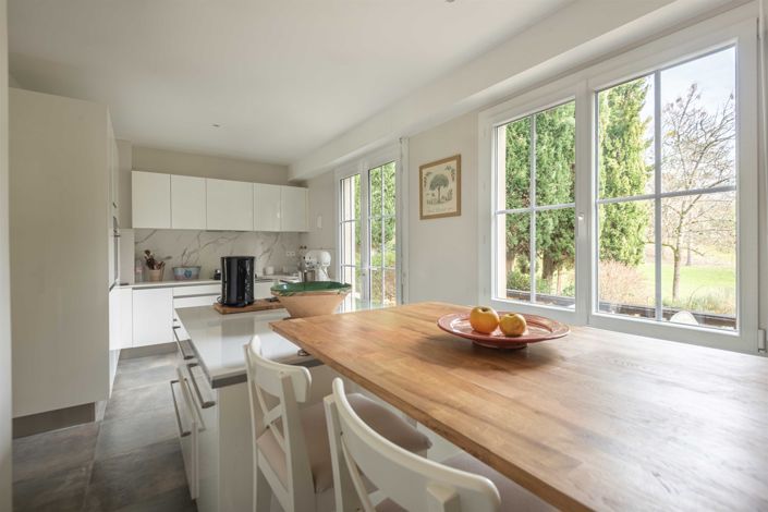 Image No.6-3 Bed House for sale