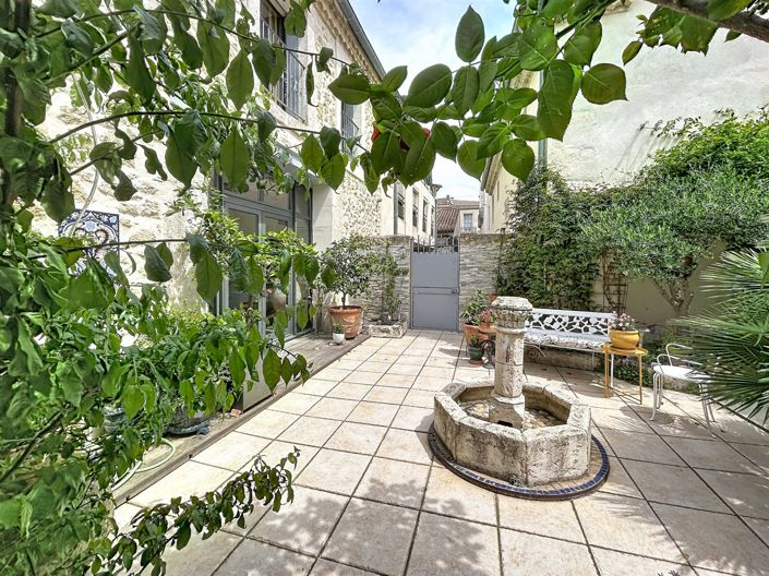 Image No.21-5 Bed House for sale