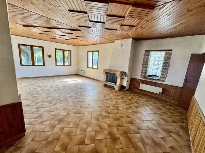 Image No.3-5 Bed House for sale