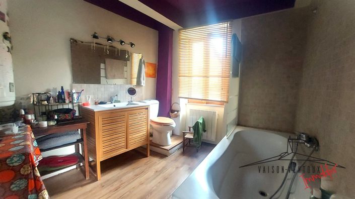 Image No.13-3 Bed House for sale