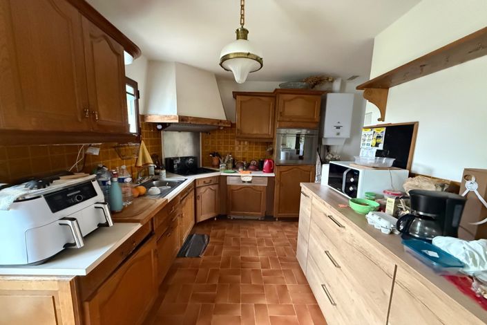 Image No.3-4 Bed House for sale