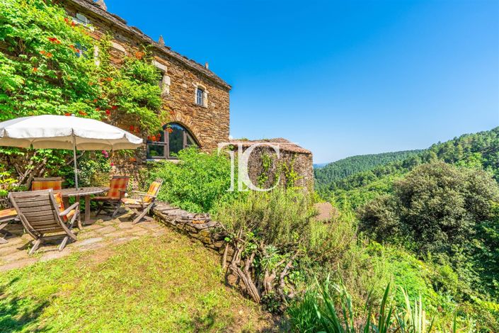 Image No.24-5 Bed House for sale