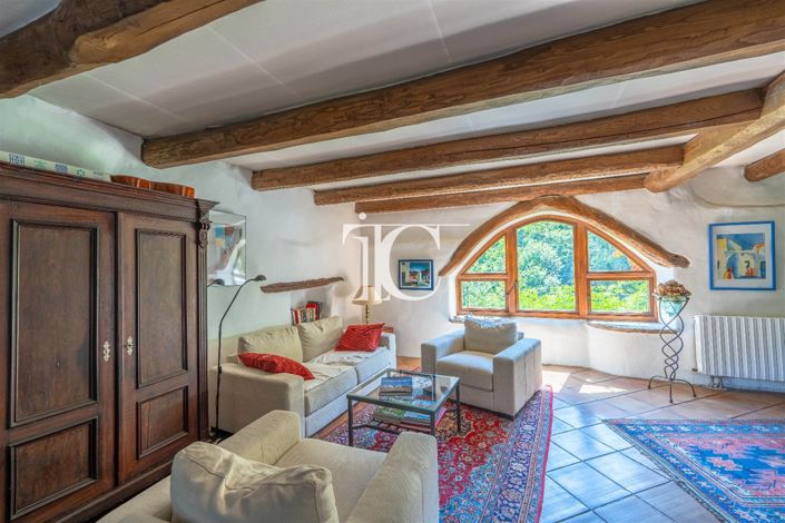 Image No.5-5 Bed House for sale