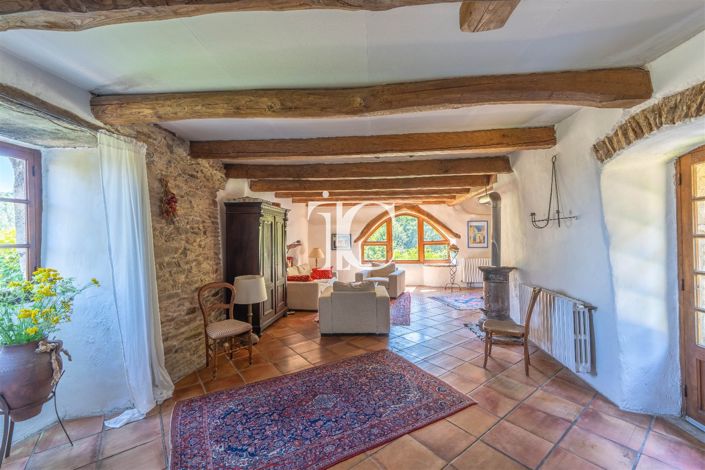 Image No.7-5 Bed House for sale