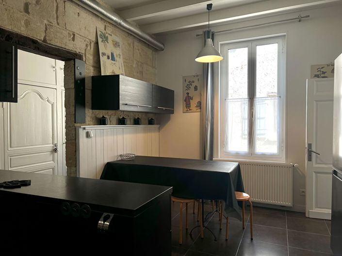 Image No.11-6 Bed House for sale