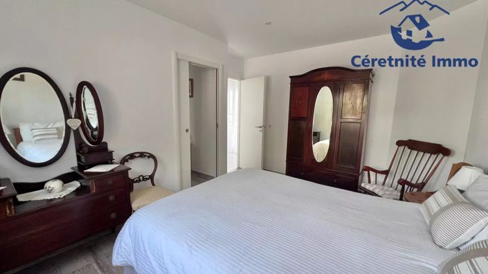 Image No.15-4 Bed House for sale