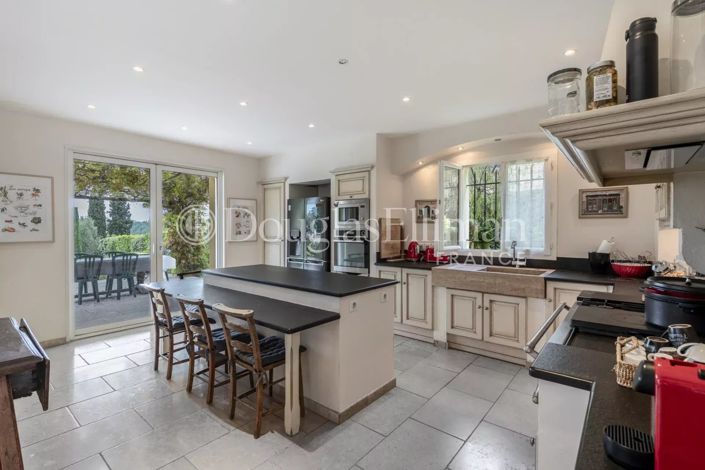 Image No.7-3 Bed House for sale
