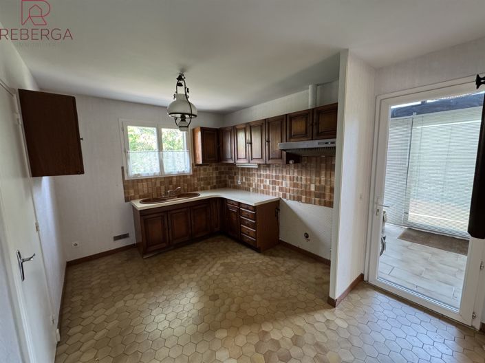 Image No.7-4 Bed House for sale