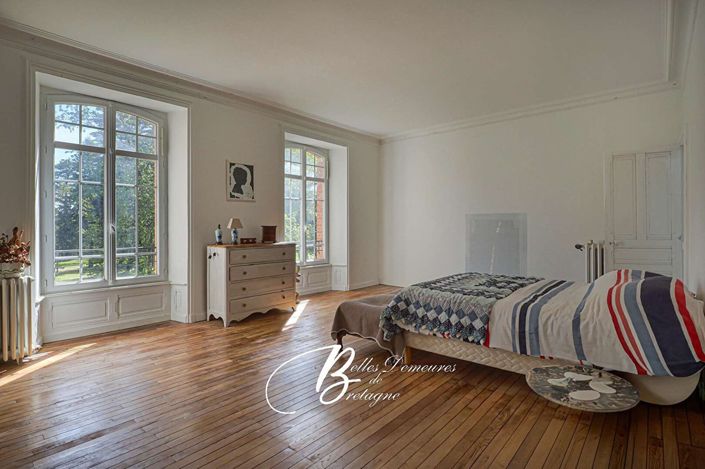 Image No.10-9 Bed House for sale