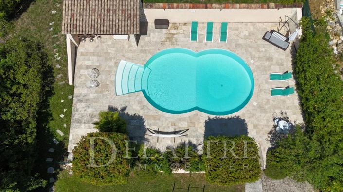 Image No.7-4 Bed House for sale