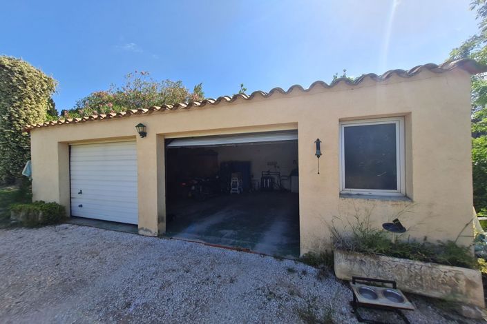 Image No.12-4 Bed House for sale