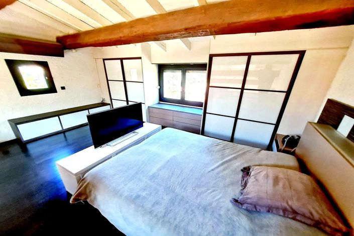 Image No.9-4 Bed House for sale