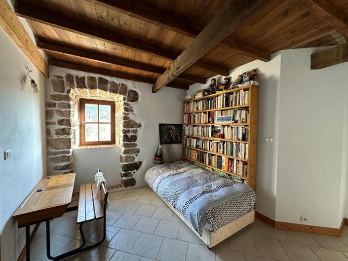 Image No.22-3 Bed House for sale