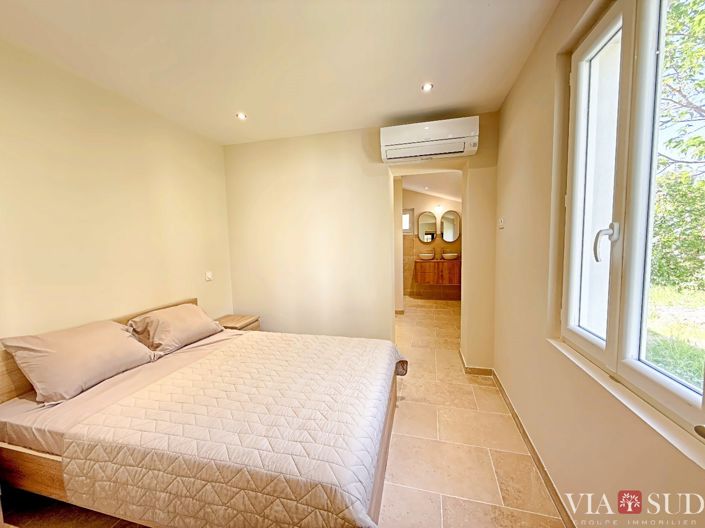 Image No.10-2 Bed House for sale