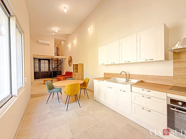 Image No.6-2 Bed House for sale
