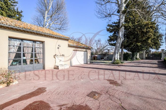 Image No.22-5 Bed House for sale
