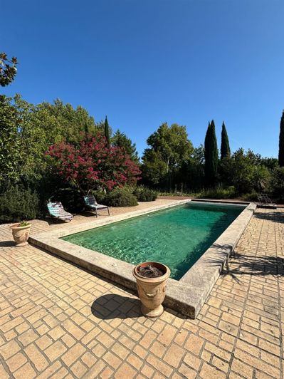Image No.27-5 Bed House for sale