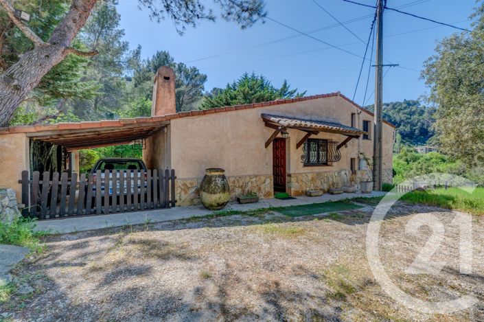 Image No.18-3 Bed House for sale