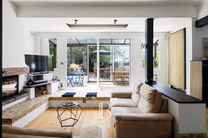 Image No.4-3 Bed House for sale