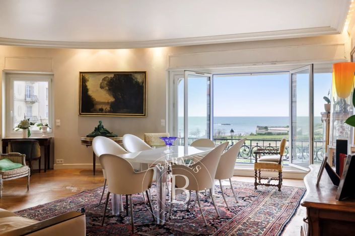 Image No.3-3 Bed Apartment for sale