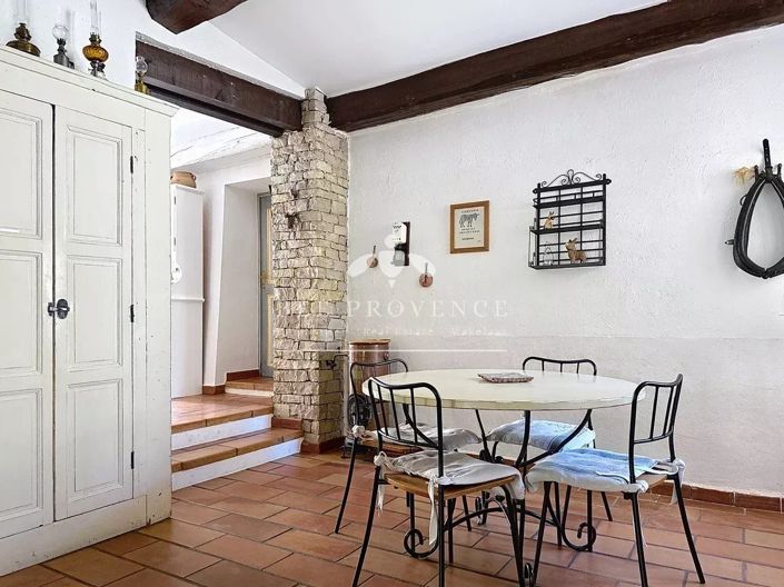 Image No.14-9 Bed House for sale