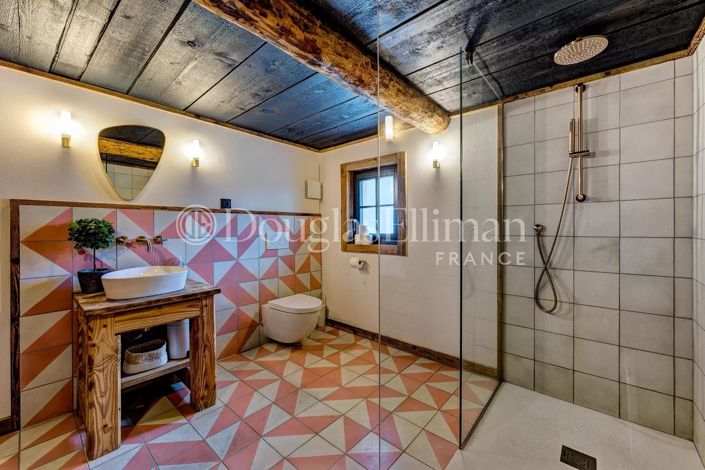 Image No.9-3 Bed House for sale