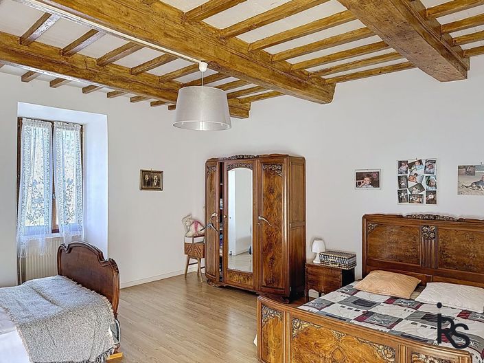 Image No.11-4 Bed House for sale