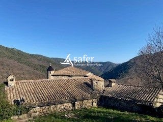 Image No.3-7 Bed Property for sale