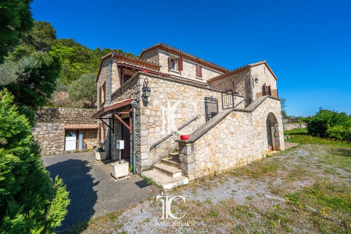 Image No.25-4 Bed House for sale