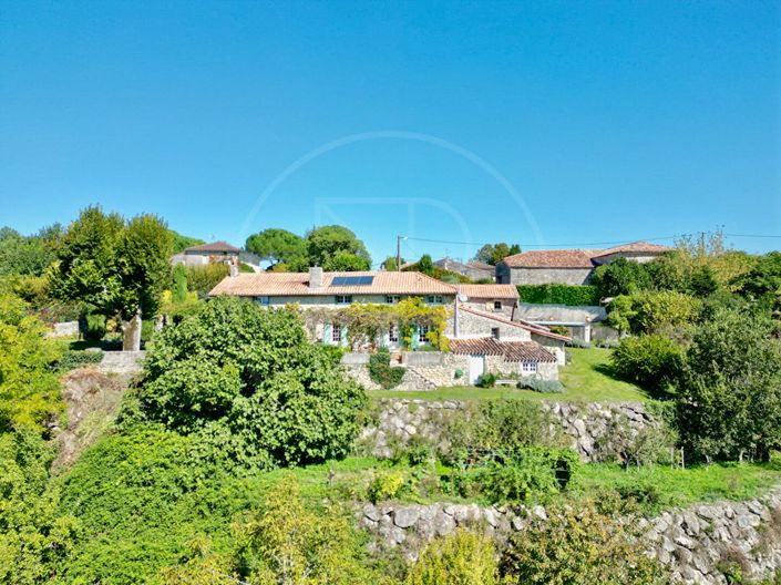 Image No.15-5 Bed House for sale