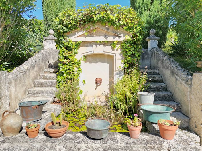 Image No.17-5 Bed House for sale