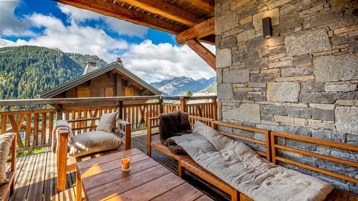 Image No.7-6 Bed House for sale