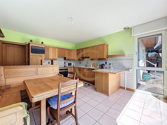 Image No.14-4 Bed House for sale