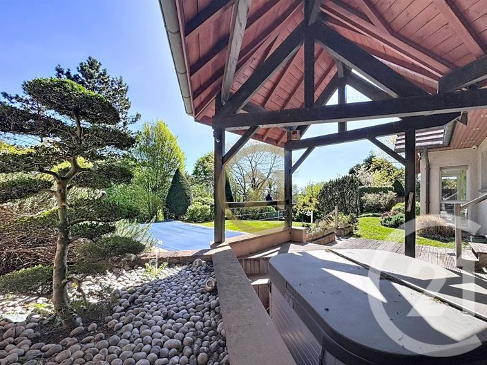 Image No.8-4 Bed House for sale