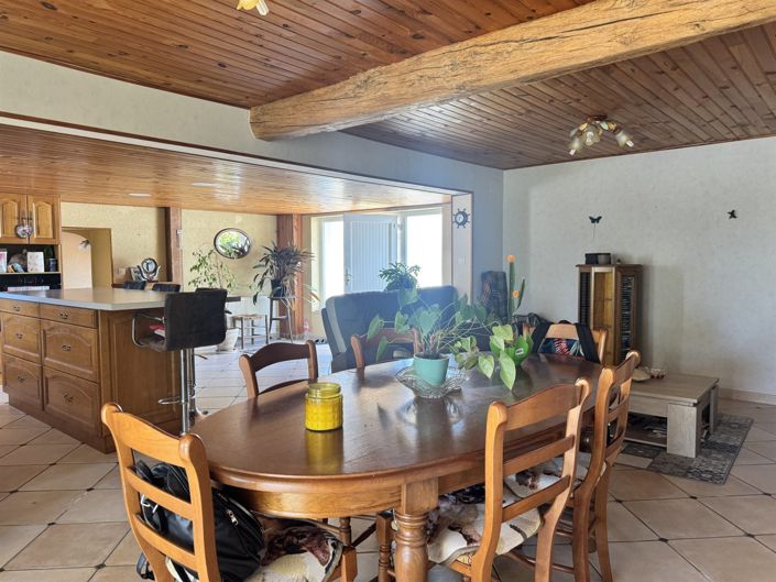 Image No.3-3 Bed House for sale