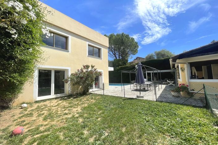 Image No.3-7 Bed House for sale