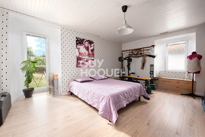 Image No.4-2 Bed House for sale