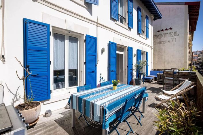 Image No.3-6 Bed Apartment for sale