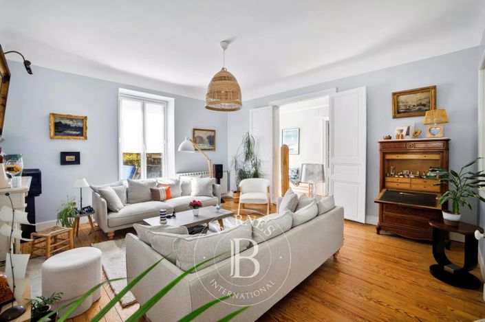 Image No.6-6 Bed Apartment for sale